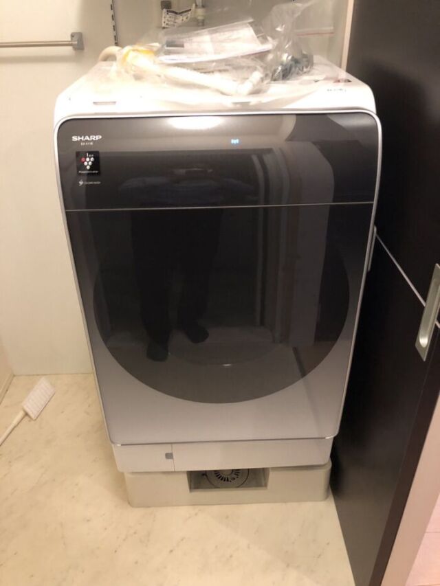 みよし市三好町で出張買取した洗濯機・シャープ ES-X11B（ドラム式・11kg・2024年製）の正面