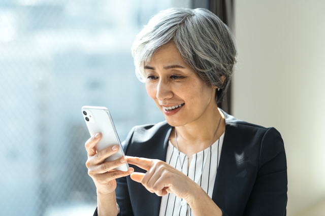 フリマアプリと出張買取の比較イメージ