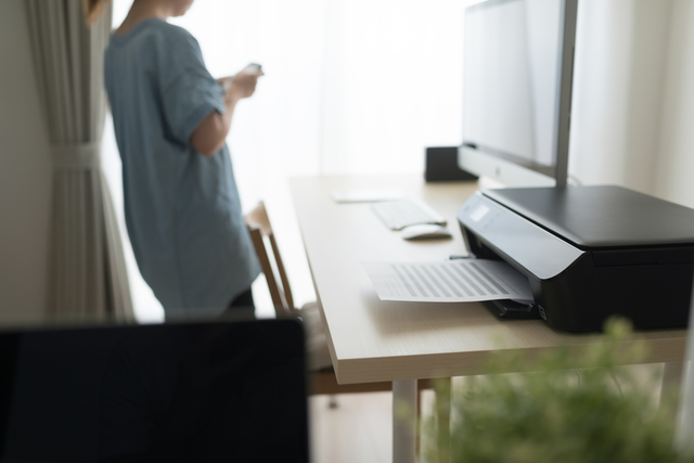 プリンターの処分方法を比較するイメージ