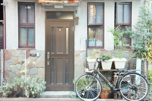 処分できずに置きっぱなしになっている自転車