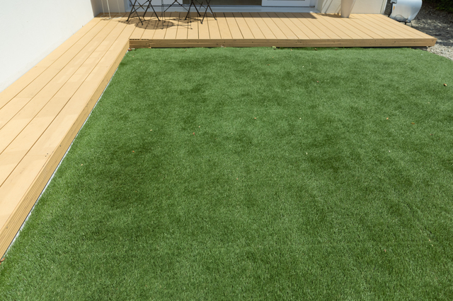 物置を撤去してきれいになった庭