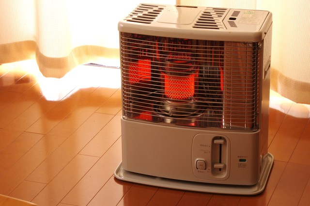 石油ストーブ